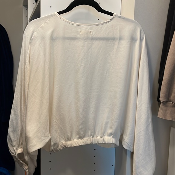 Urban Outfitters Cropped Top - Picture 4 of 4